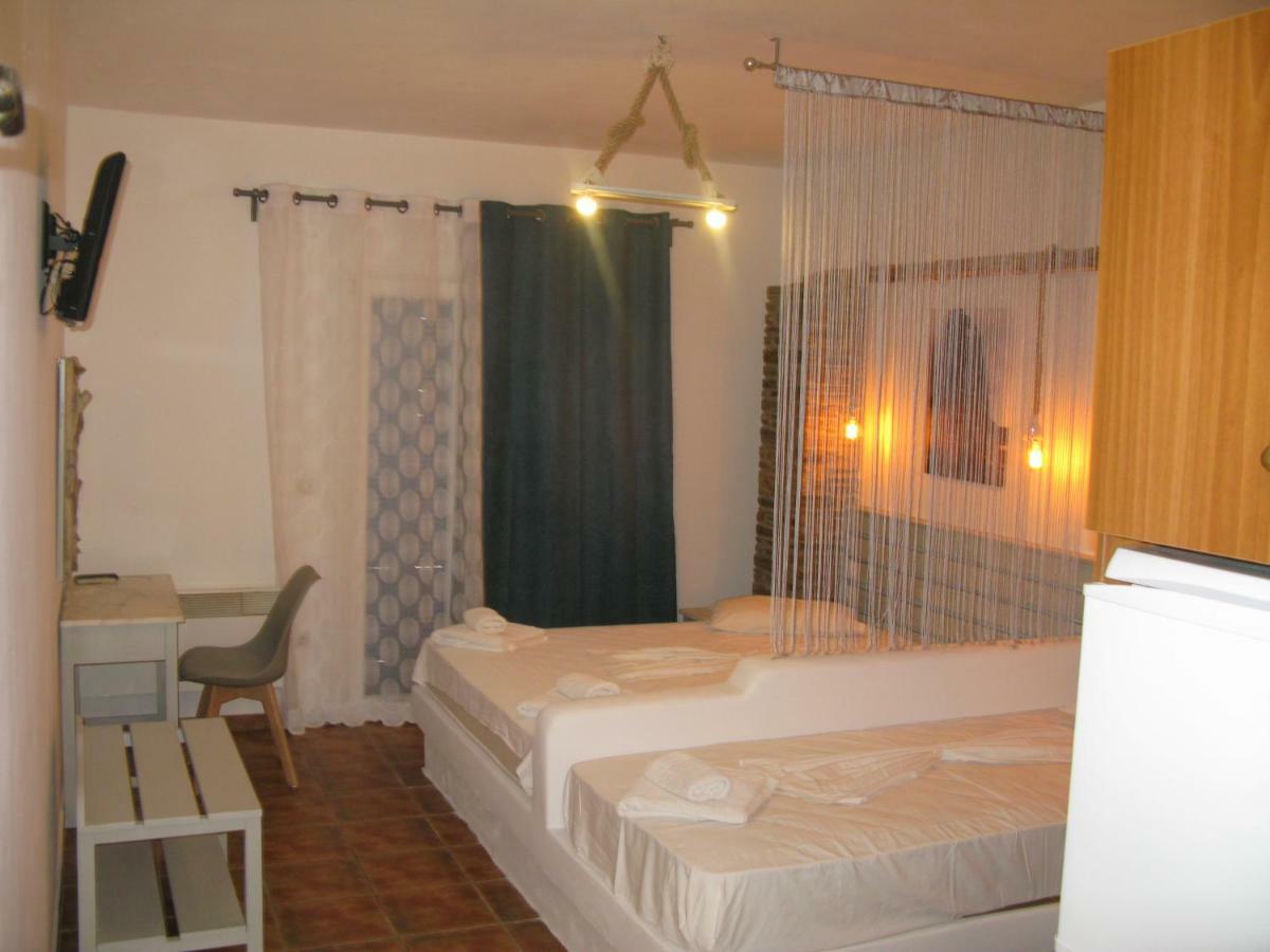 Anemos Sea View Aparthotel Batsíon Exterior foto